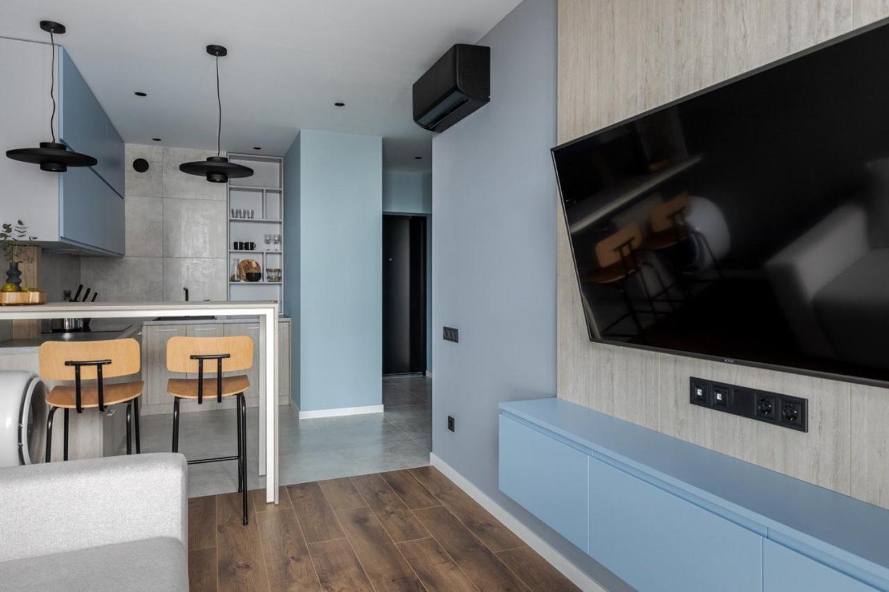 Avalon Time Apartment Lviv Exterior photo