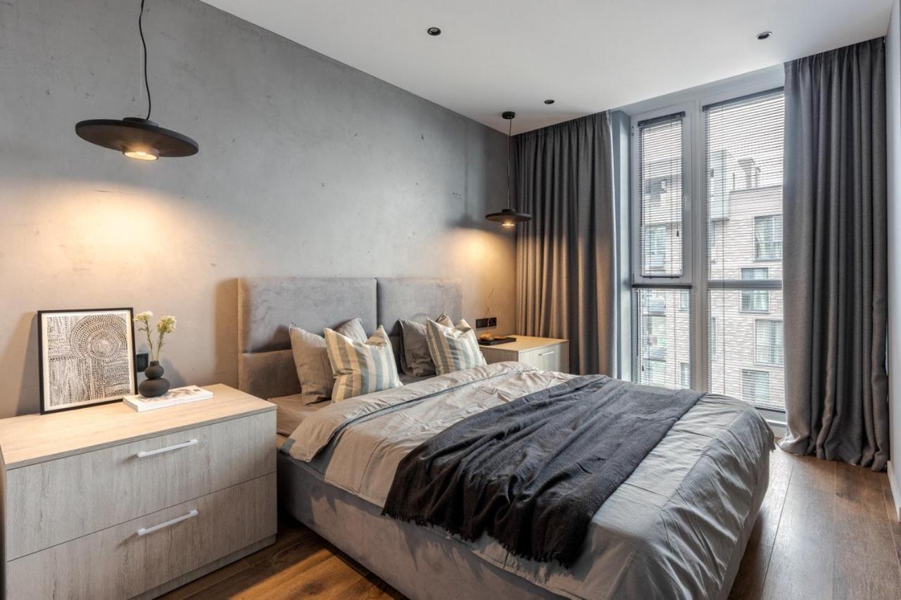 Avalon Time Apartment Lviv Exterior photo