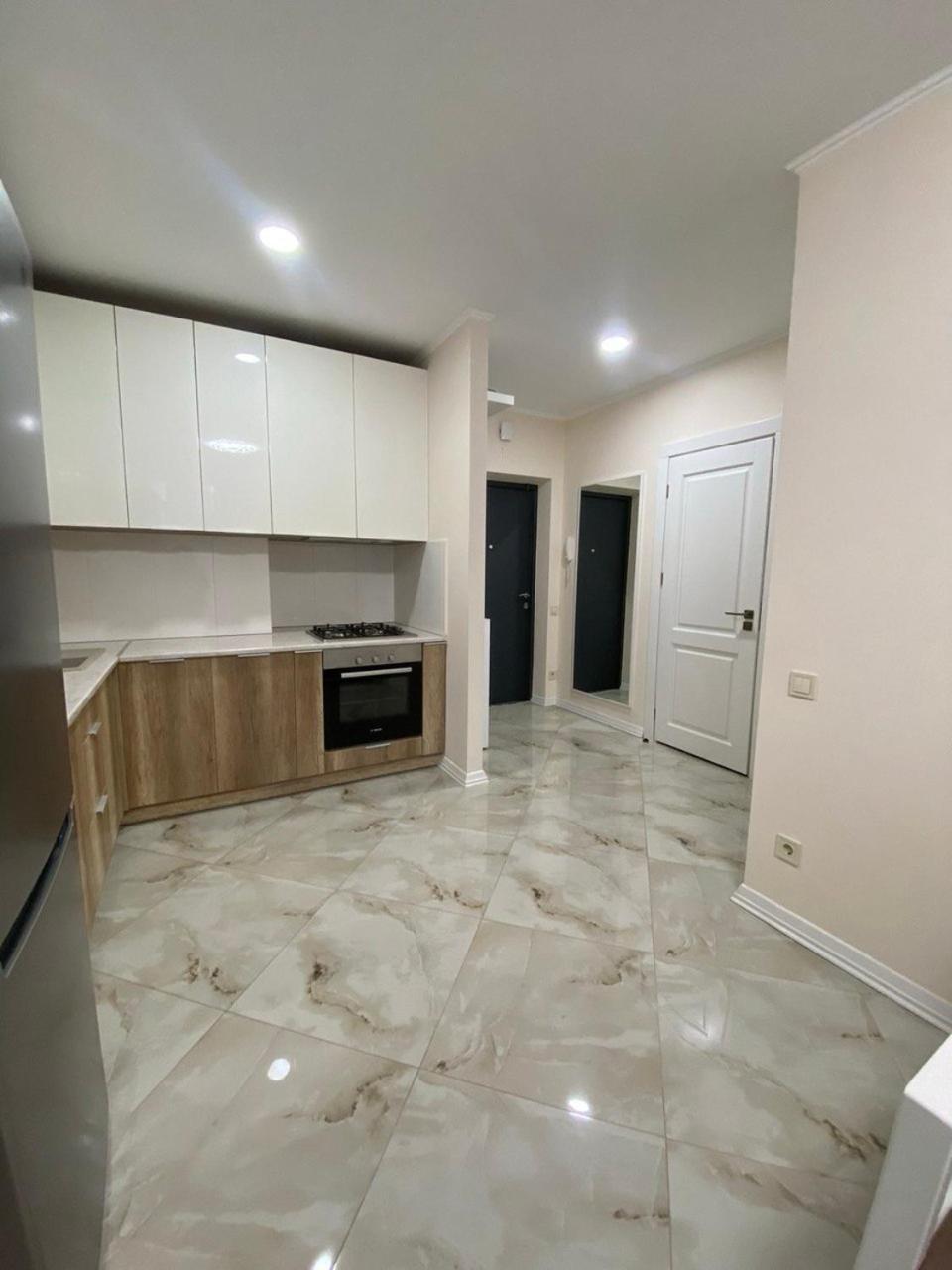 Avalon Time Apartment Lviv Exterior photo