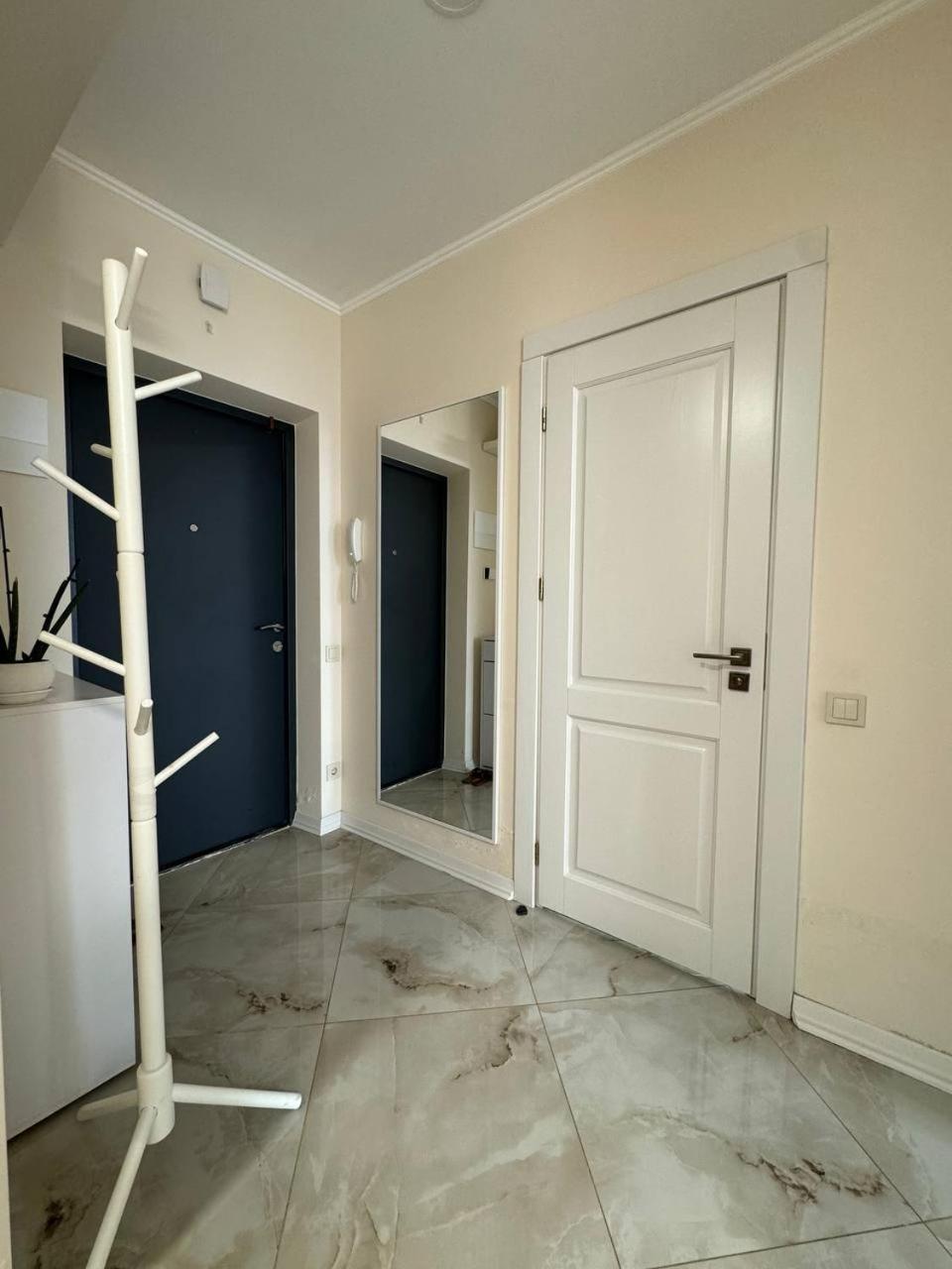 Avalon Time Apartment Lviv Exterior photo